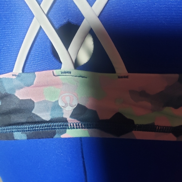 Lululemon sport bra - Picture 3 of 5